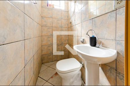 Banheiro de casa à venda com 3 quartos, 430m² em Carlos Prates, Belo Horizonte