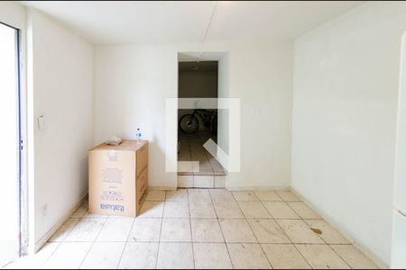 Cozinha de casa à venda com 3 quartos, 430m² em Carlos Prates, Belo Horizonte