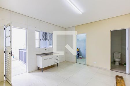 Cozinha de kitnet/studio para alugar com 1 quarto, 41m² em Jardim Guarau, São Paulo