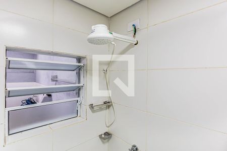 Banheiro de kitnet/studio para alugar com 1 quarto, 41m² em Jardim Guarau, São Paulo