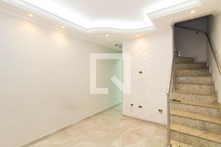 Sala de casa de condomínio para alugar com 2 quartos, 60m² em Limoeiro, São Paulo
