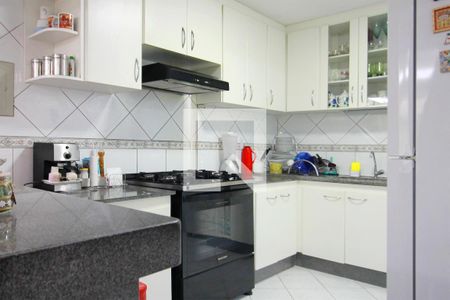 Cozinha de apartamento à venda com 2 quartos, 105m² em União, Belo Horizonte