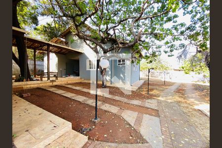 Fachada de casa à venda com 2 quartos, 1790m² em Recanto do Poeta I, Lagoa Santa