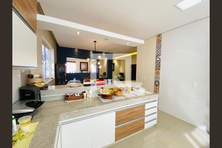 Cozinha de casa à venda com 2 quartos, 1790m² em Recanto do Poeta I, Lagoa Santa