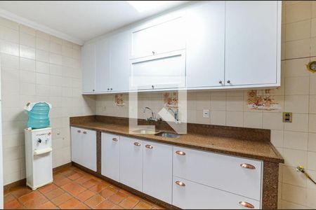 Casa à venda com 3 quartos, 290m² em Fonseca, Niterói