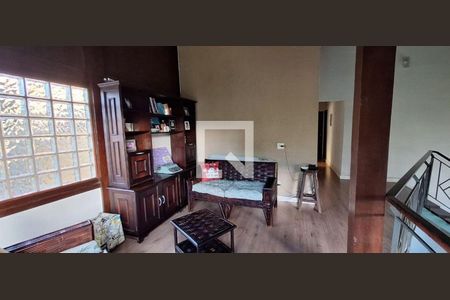 Casa à venda com 4 quartos, 360m² em Vila Progresso, Niterói