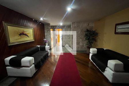 Hall de entrada de apartamento à venda com 3 quartos, 168m² em Ilha do Governador, Rio de Janeiro
