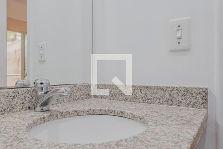 Lavabo de apartamento para alugar com 1 quarto, 42m² em Paraíso, São Paulo