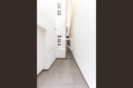 Corredor Externo de casa à venda com 3 quartos, 131m² em Cidade Antônio Estêvão de Carvalho, São Paulo