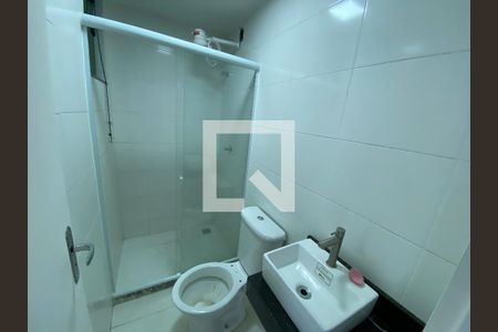 Banheiro Social de apartamento à venda com 3 quartos, 75m² em Jacarepaguá, Rio de Janeiro