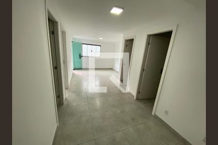 Sala de apartamento à venda com 3 quartos, 75m² em Jacarepaguá, Rio de Janeiro