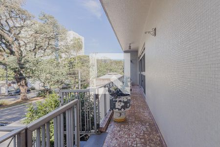 Entrada de casa à venda com 3 quartos, 354m² em Boaçava, São Paulo