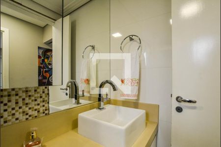 Banheiro de apartamento à venda com 2 quartos, 52m² em Vila Sao Pedro, Santo André