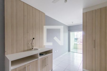 Suite de casa para alugar com 3 quartos, 180m² em Vila Sao Francisco, São Paulo