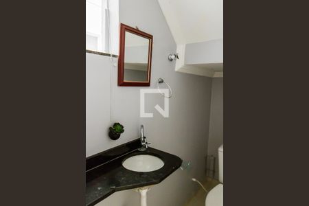 Lavabo de casa para alugar com 3 quartos, 180m² em Vila Sao Francisco, São Paulo