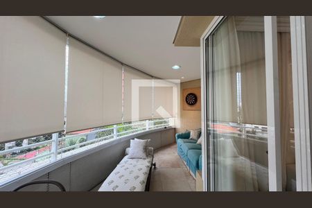 Varanda de apartamento à venda com 4 quartos, 218m² em Paraíso, São Paulo