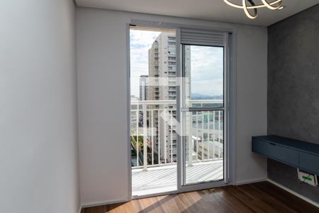 Sala de apartamento para alugar com 2 quartos, 35m² em Parque Industrial Tomas Edson, São Paulo