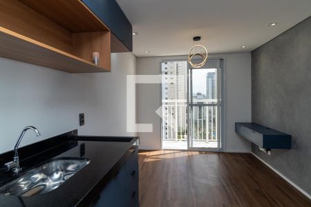 Sala de apartamento para alugar com 2 quartos, 35m² em Parque Industrial Tomas Edson, São Paulo