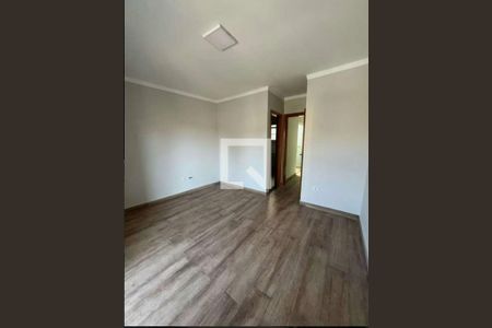 Casa à venda com 3 quartos, 200m² em Vila Carrão, São Paulo