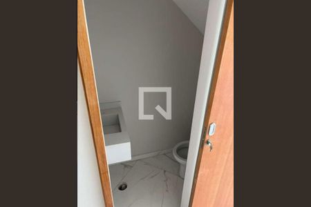 Casa à venda com 3 quartos, 200m² em Vila Carrão, São Paulo