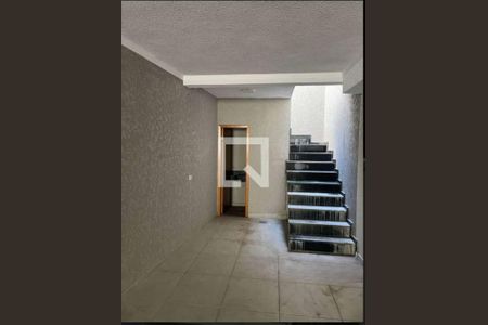 Casa à venda com 3 quartos, 200m² em Vila Carrão, São Paulo