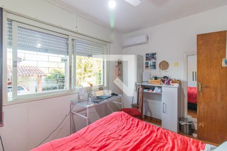 Quarto 4 de casa à venda com 5 quartos, 129m² em Teresópolis, Porto Alegre