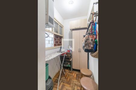 Cozinha de casa à venda com 5 quartos, 129m² em Teresópolis, Porto Alegre