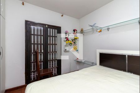 Quarto 1 de casa à venda com 4 quartos, 180m² em Jardim das Laranjeiras, São Paulo