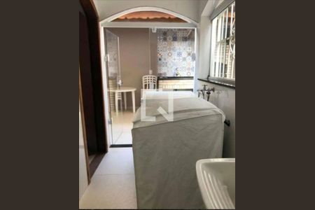 Casa à venda com 3 quartos, 200m² em Jardim Vila Formosa, São Paulo