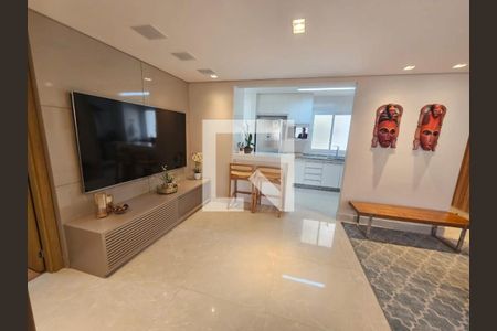 Apartamento à venda com 4 quartos, 124m² em Buritis, Belo Horizonte