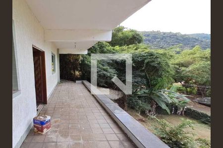 Casa de Condomínio à venda com 3 quartos, 297m² em Taquara, Rio de Janeiro