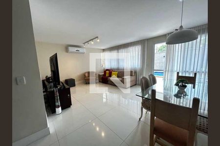 Casa de Condomínio à venda com 5 quartos, 209m² em Recreio dos Bandeirantes, Rio de Janeiro