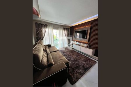 Casa à venda com 3 quartos, 220m² em Vila Mangalot, São Paulo