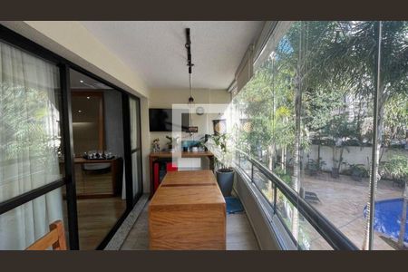 Apartamento à venda com 4 quartos, 113m² em Bosque da Saúde, São Paulo