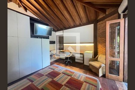 Casa à venda com 3 quartos, 209m² em Maceio, Niterói