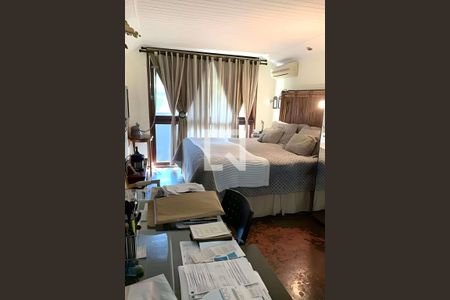 Casa à venda com 3 quartos, 340m² em Campo Belo, São Paulo