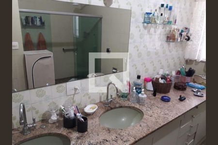 Casa à venda com 3 quartos, 260m² em Icaraí, Niterói