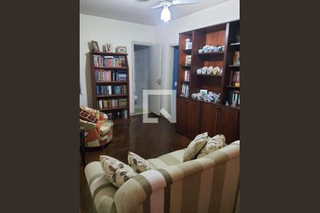 Casa à venda com 3 quartos, 260m² em Icaraí, Niterói