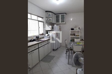 Casa à venda com 3 quartos, 260m² em Icaraí, Niterói