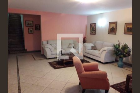 Casa à venda com 3 quartos, 260m² em Icaraí, Niterói