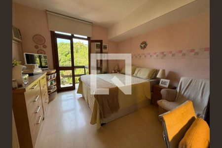 Casa à venda com 3 quartos, 200m² em Maria Paula, Niterói