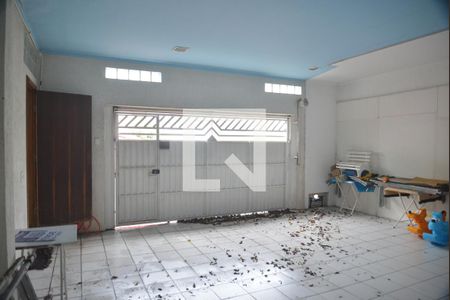 Garagem de casa à venda com 4 quartos, 340m² em Vila Bela Vista, Santo André