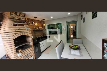 Casa à venda com 3 quartos, 200m² em Vila Nova Mazzei, São Paulo