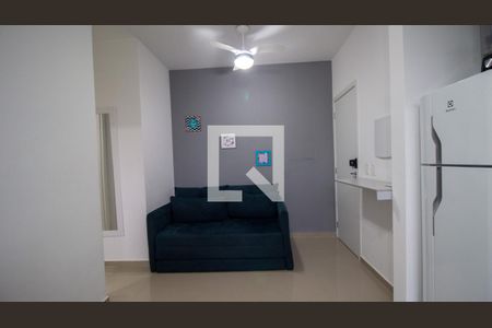 Sala de apartamento para alugar com 1 quarto, 26m² em Recreio dos Bandeirantes, Rio de Janeiro
