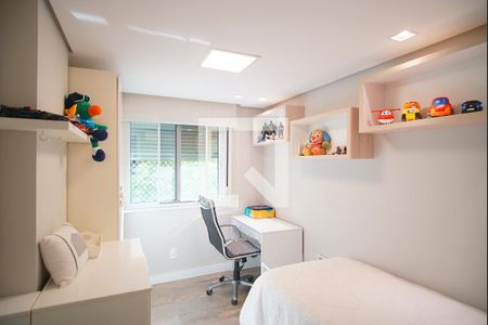 Quarto 1 de apartamento à venda com 4 quartos, 166m² em Petrópolis, Porto Alegre