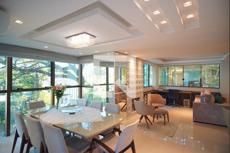 Sala 1 de apartamento à venda com 4 quartos, 166m² em Petrópolis, Porto Alegre