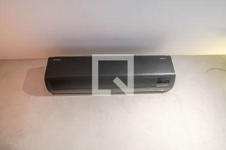 Sala - Detalhe de casa à venda com 3 quartos, 205m² em Vila Cordeiro, São Paulo