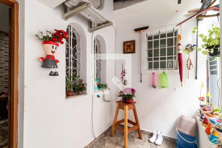 Entrada de casa à venda com 5 quartos, 340m² em Vila Anglo Brasileira, São Paulo
