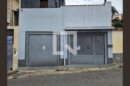Fachada de casa à venda com 5 quartos, 340m² em Vila Anglo Brasileira, São Paulo
