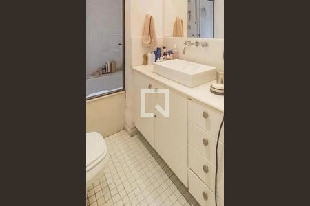 Apartamento à venda com 2 quartos, 130m² em Vila Nova Conceição, São Paulo